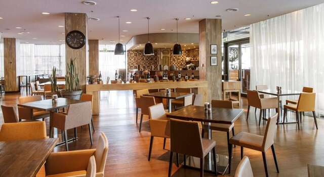 Отель Radisson Blu Iveria Hotel Тбилиси-12