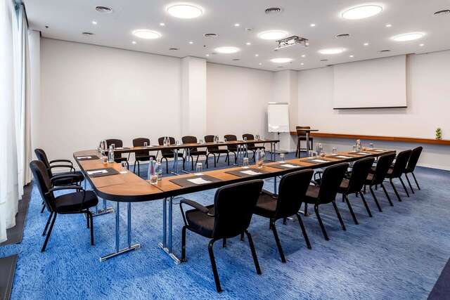 Отель Radisson Blu Iveria Hotel Тбилиси-30
