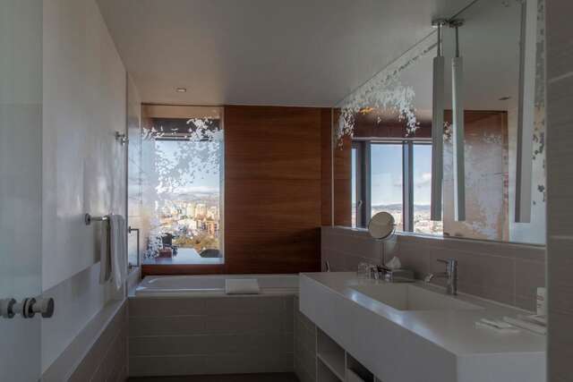 Отель Radisson Blu Iveria Hotel Тбилиси-61